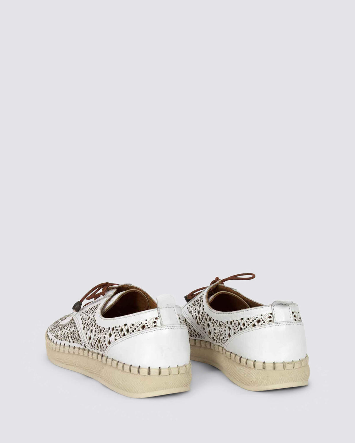 WANDER SNEAKERS WHITE