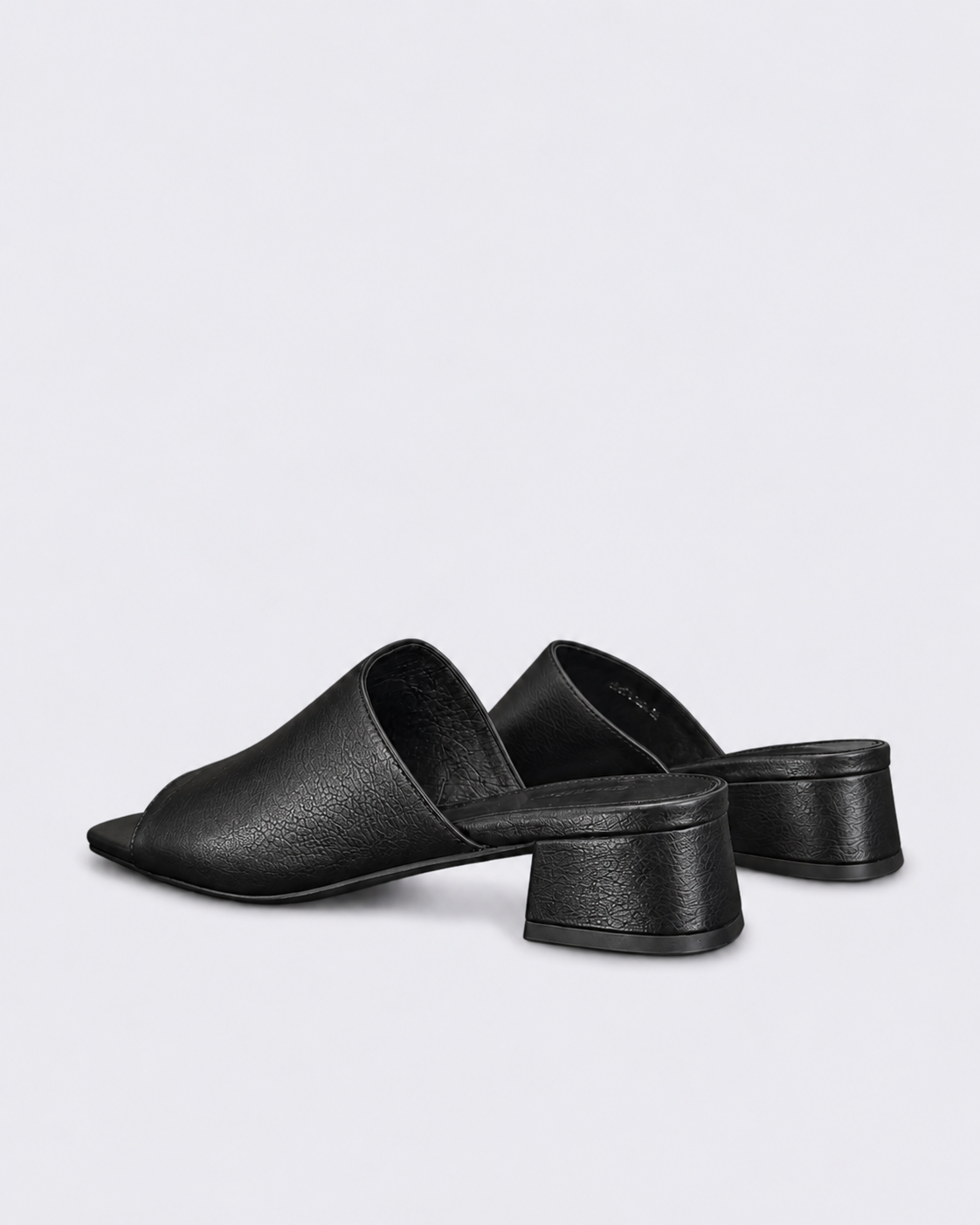 SANSAH HEELED MULE BLACK