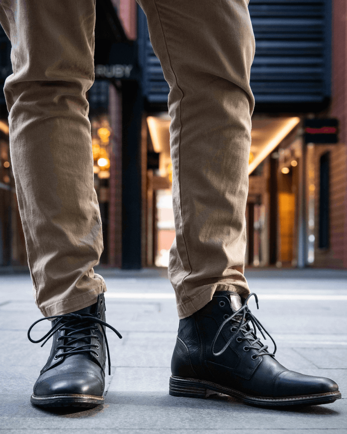 CLIFTON BOOTS BLACK LEATHER