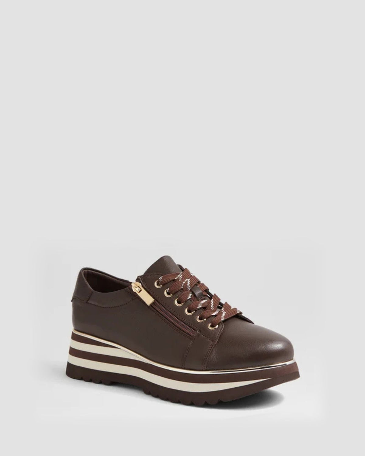 EAMMES LACE UP PLATFORMS CHOCOLATE