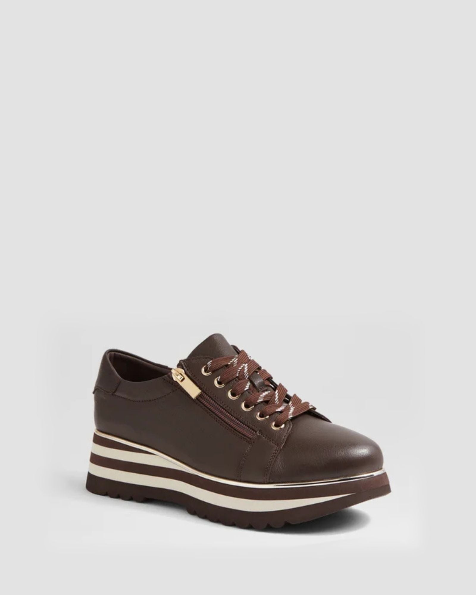 EAMMES LACE UP PLATFORMS CHOCOLATE