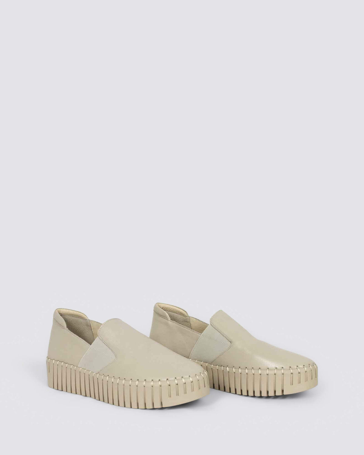 BECCA FLATS ALMOND LEATHER