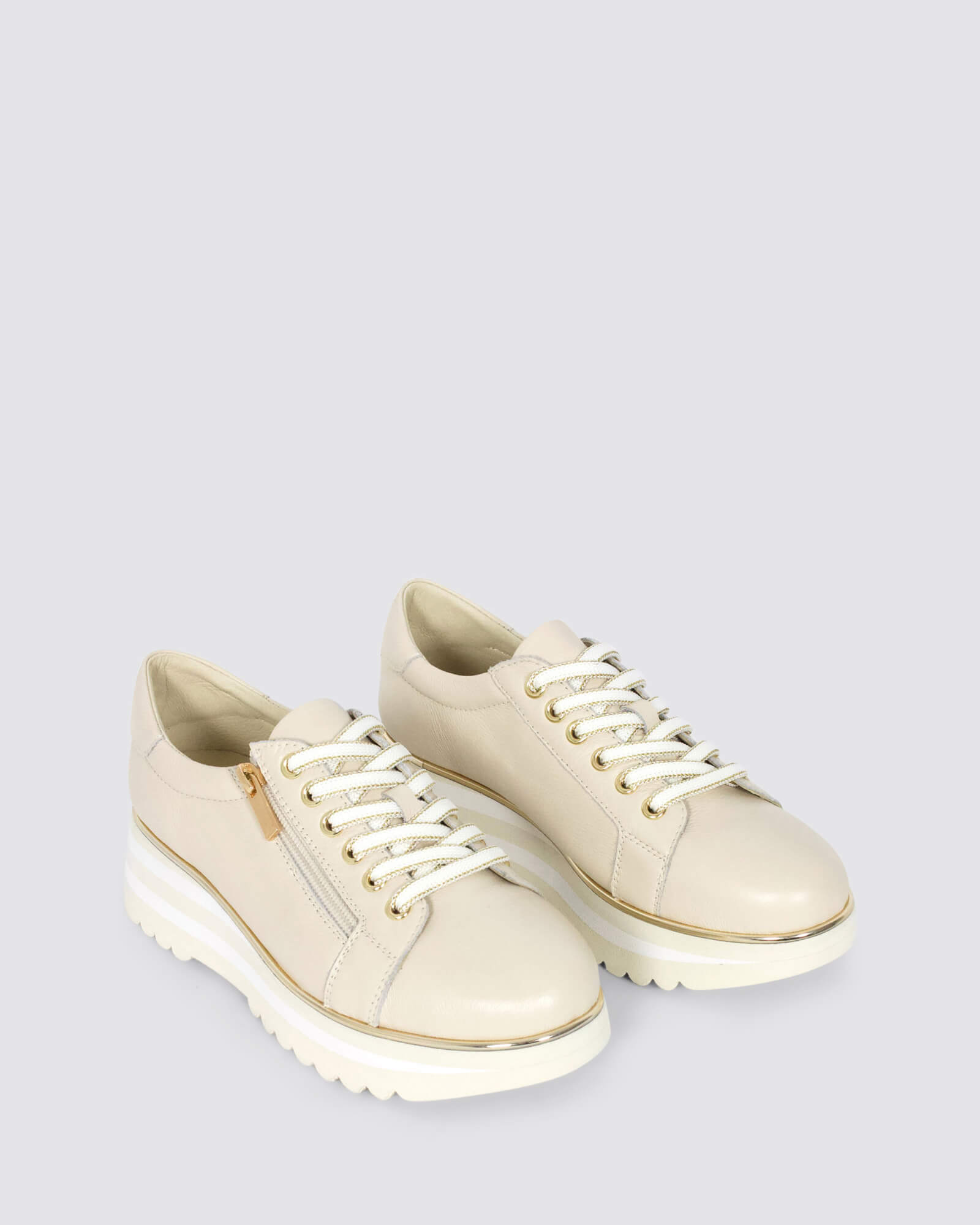 EAMMES PLATFORM SNEAKERS MILK