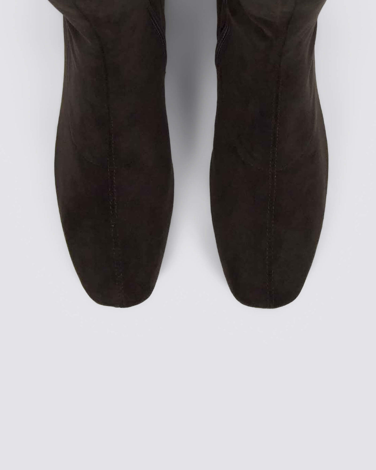 HAYLEYS KNEE HIGH CHOCOLATE STRETCH