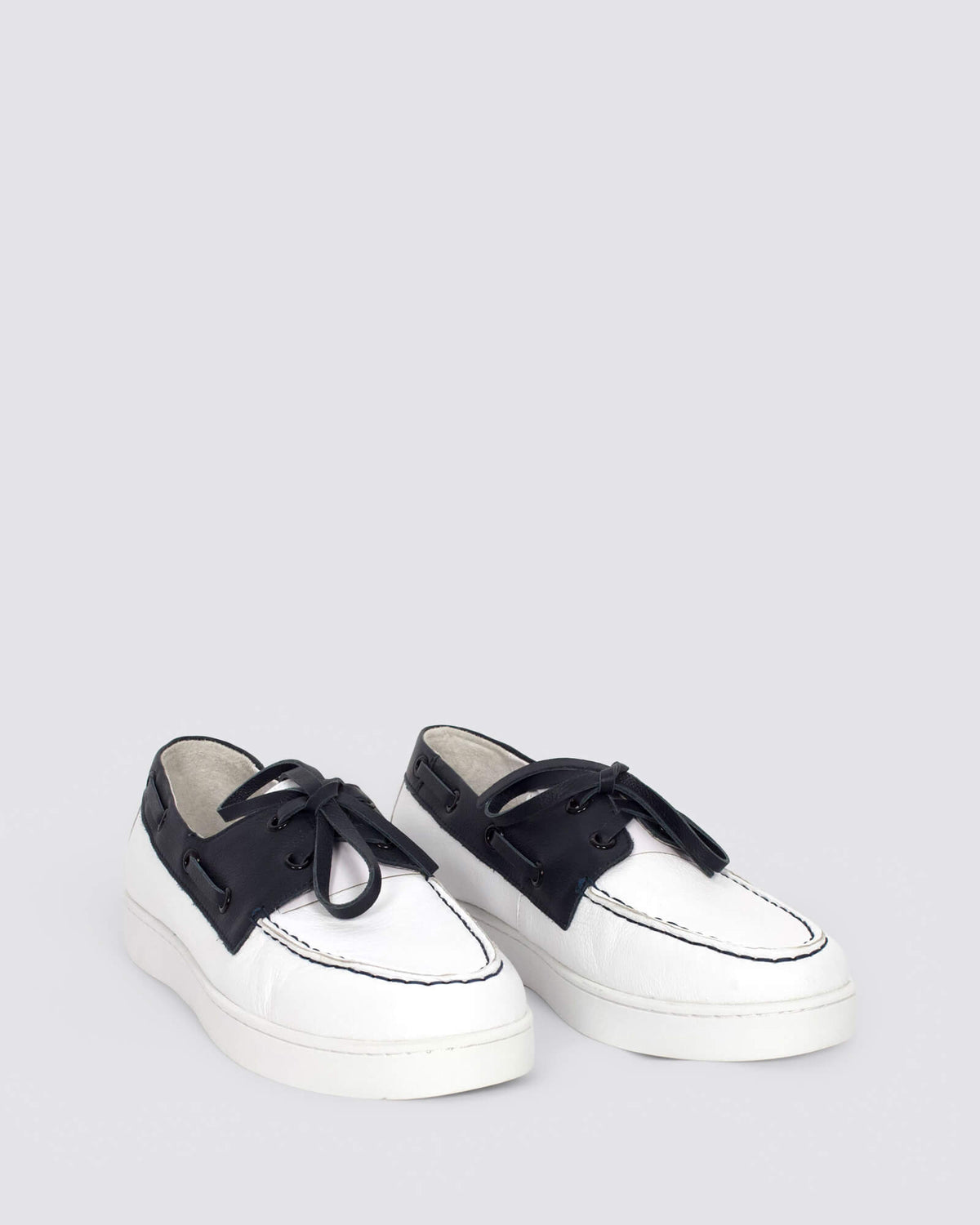 JAYLOHS LOAFERS WHITE NAVY