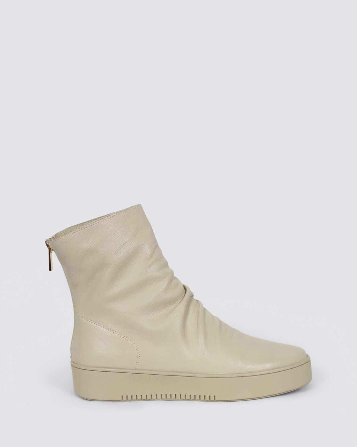 LOKES FLAT BOOTS ALMOND