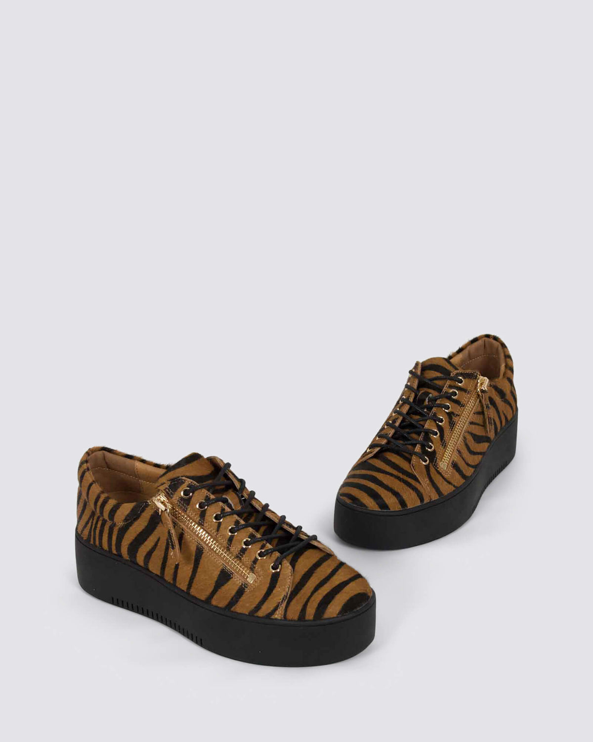 WOLFIE SNEAKERS TAN/BLACK TIGER