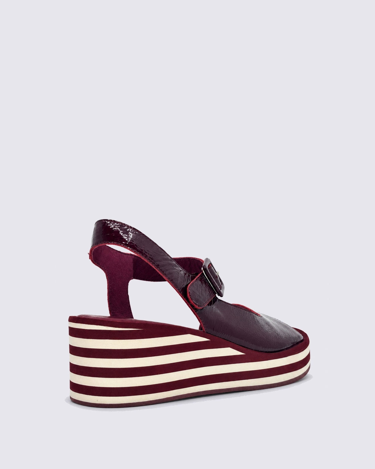 FIGG PLATFORM SANDALS WINE WRINKLE PATENT
