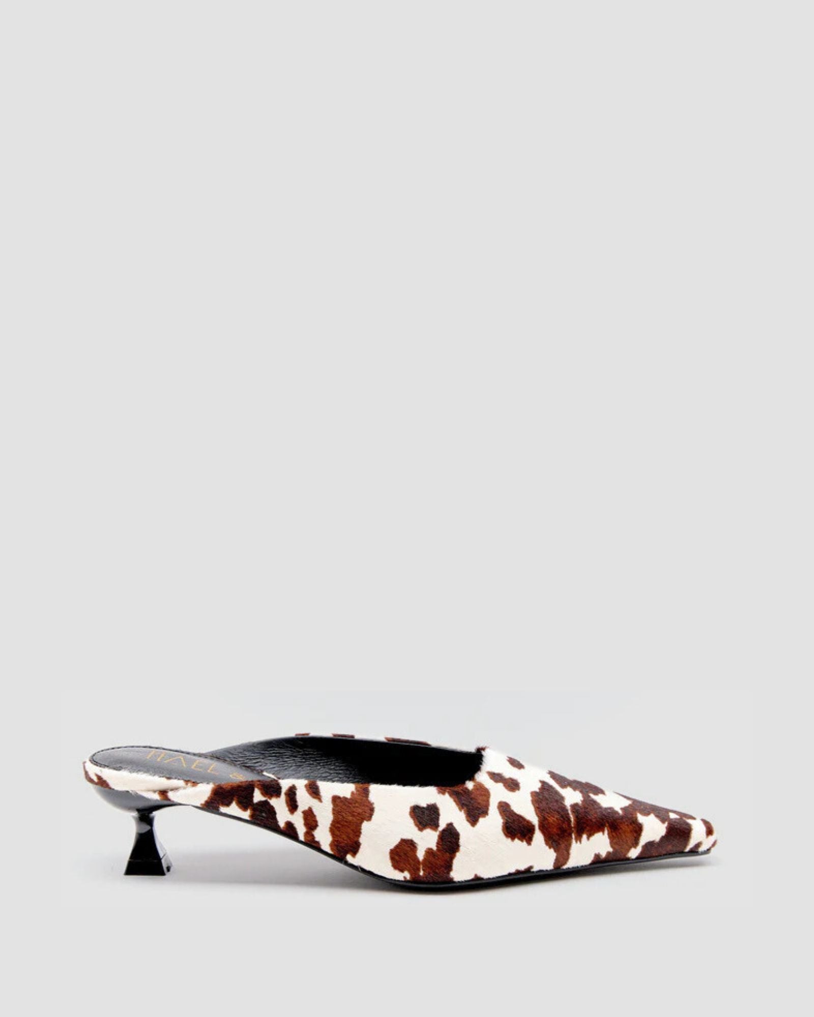 PAISLEY HEELS HIDE PRINT