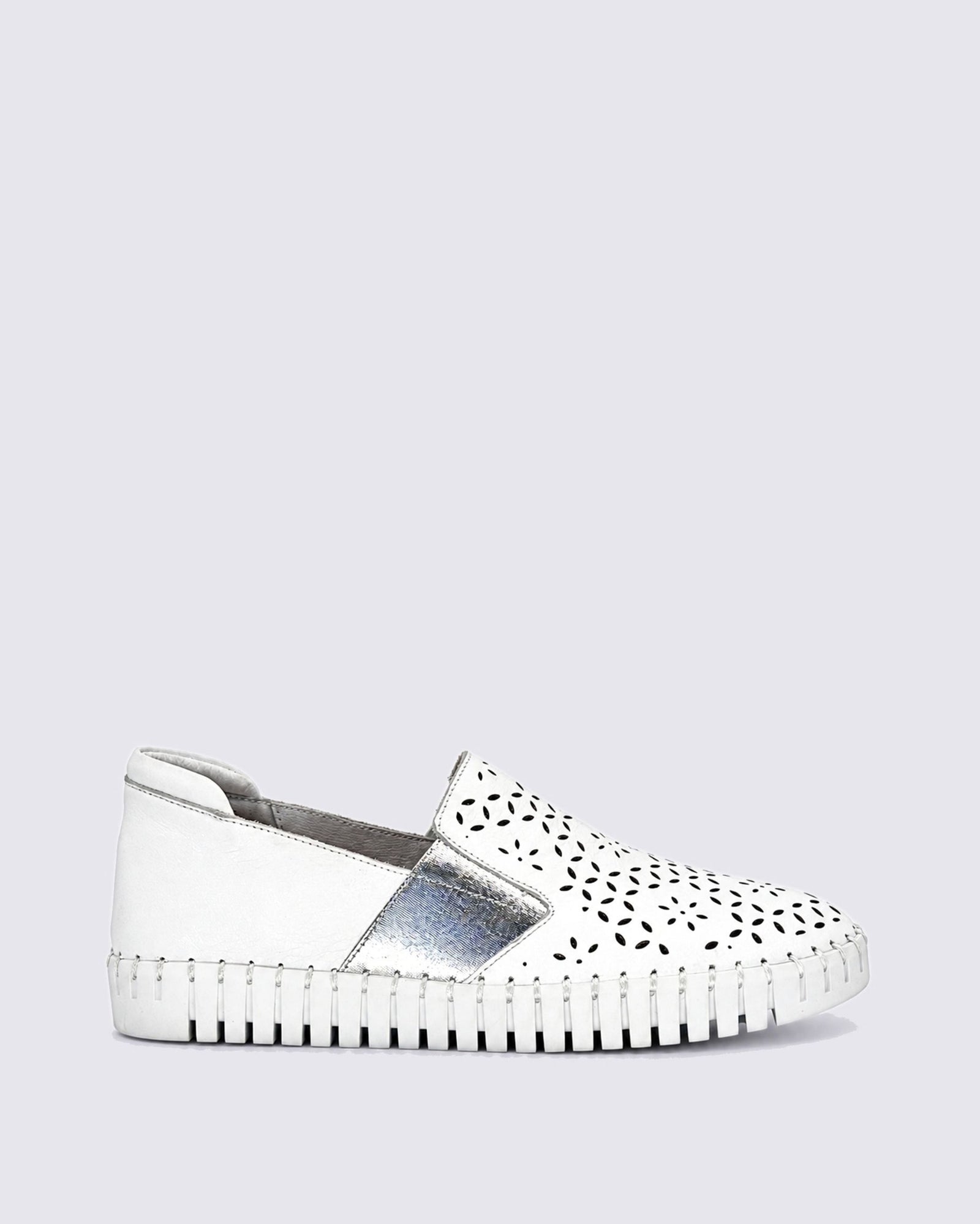 HAREL FLATS WHITE/SILVER