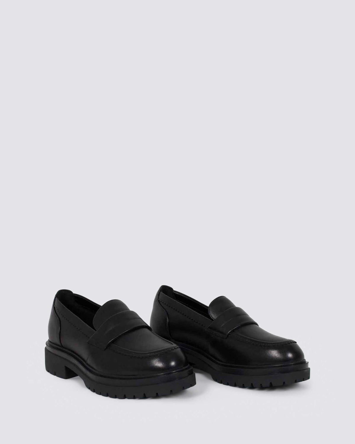 DECENT WOMENS LOAFERS BLACK