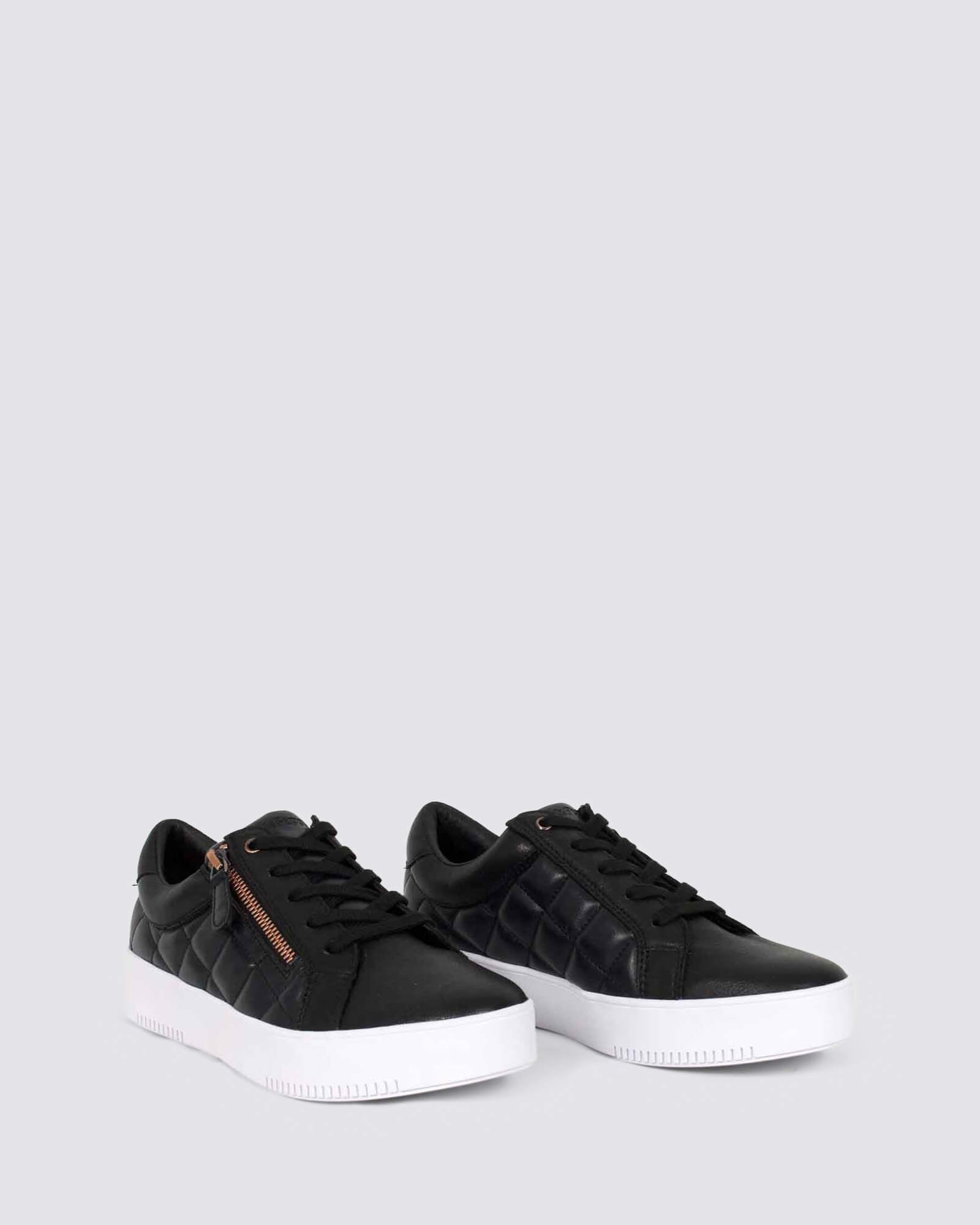 VALUE SNEAKERS BLACK LEATHER