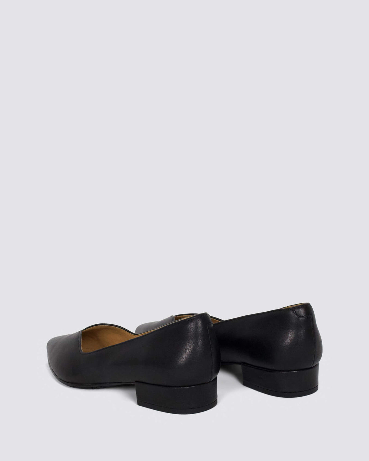 AVA FLATS BLACK LEATHER