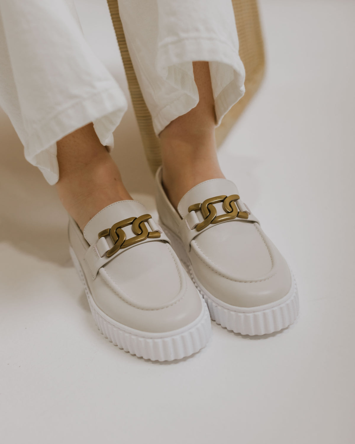 IQUE BRASS LOAFERS ALMOND LEATHER