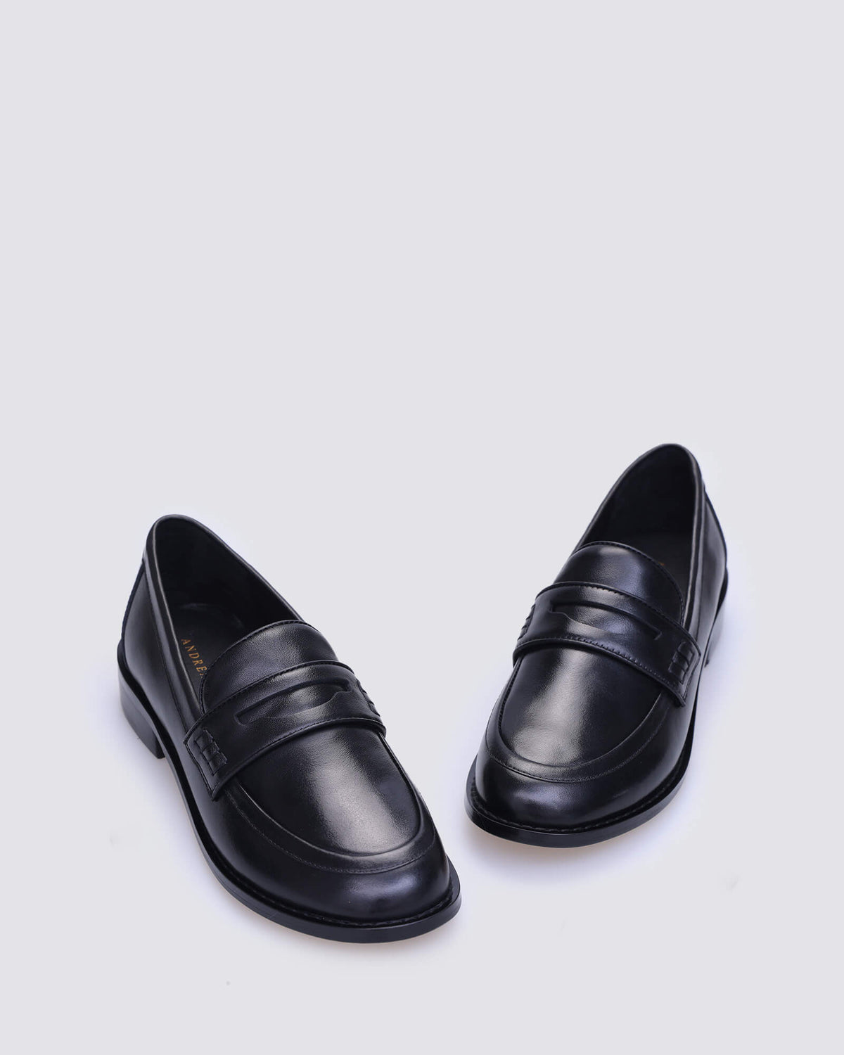 JUMP LOAFERS BLACK LEATHER