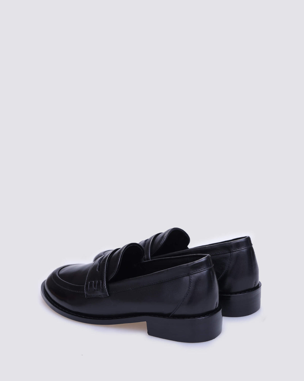 JUMP LOAFERS BLACK LEATHER