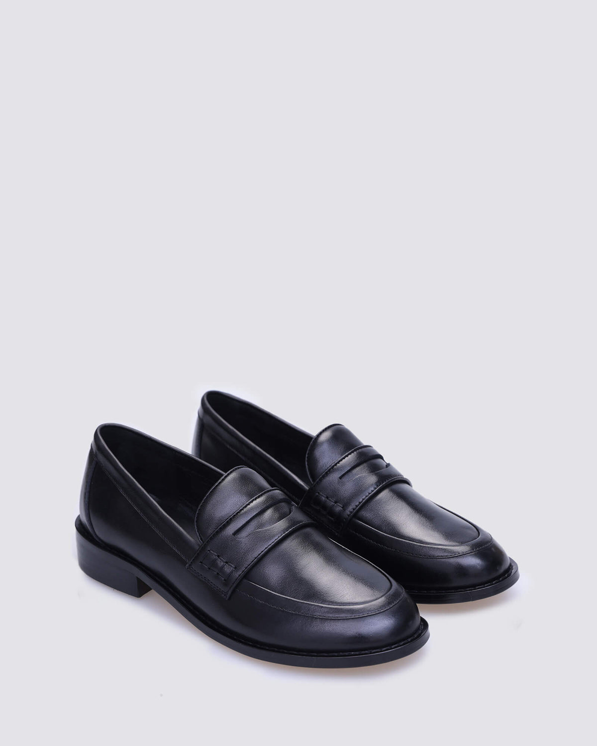 JUMP LOAFERS BLACK LEATHER