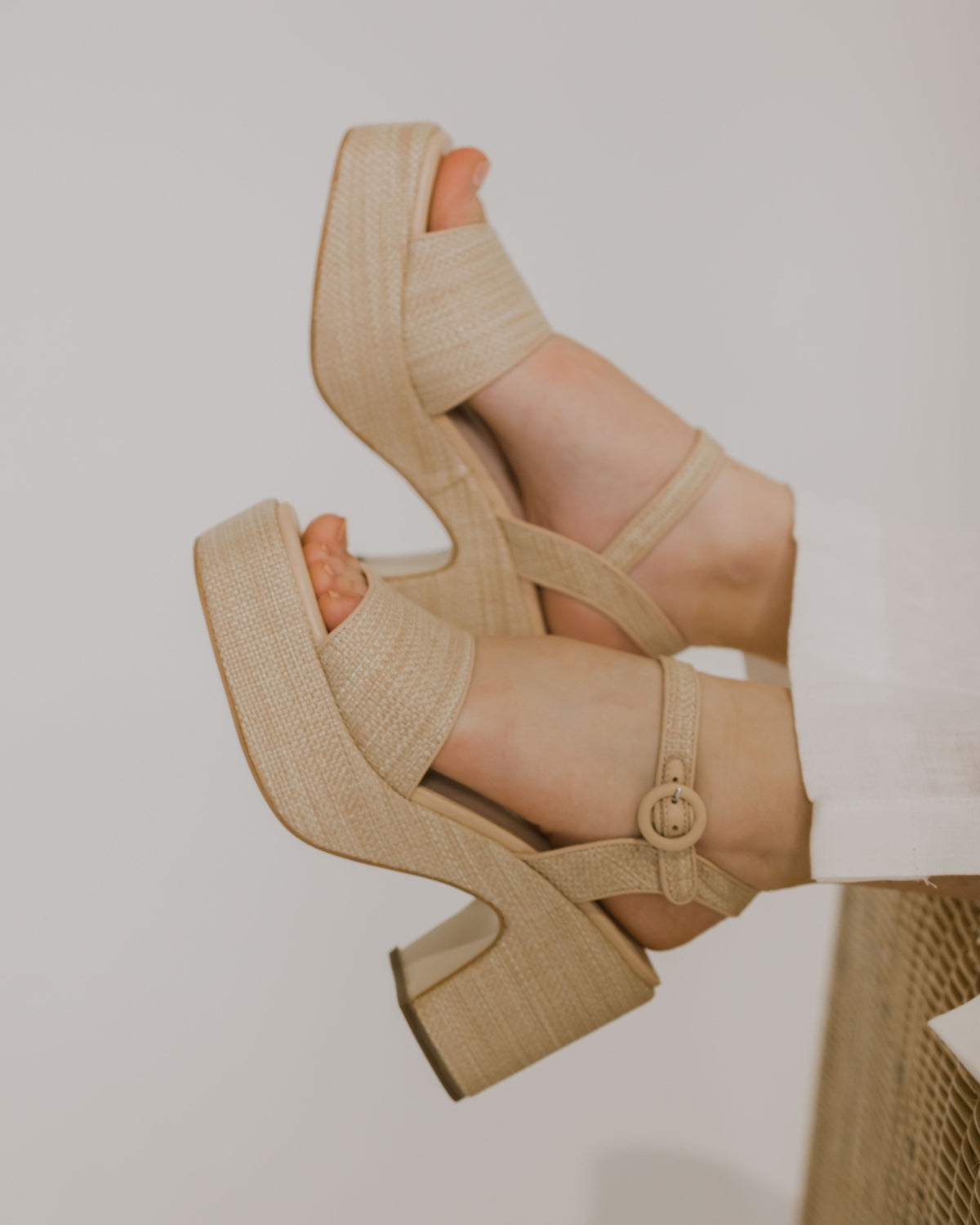 KENNEDY PLATFORM HEELS NATURAL RAFFIA