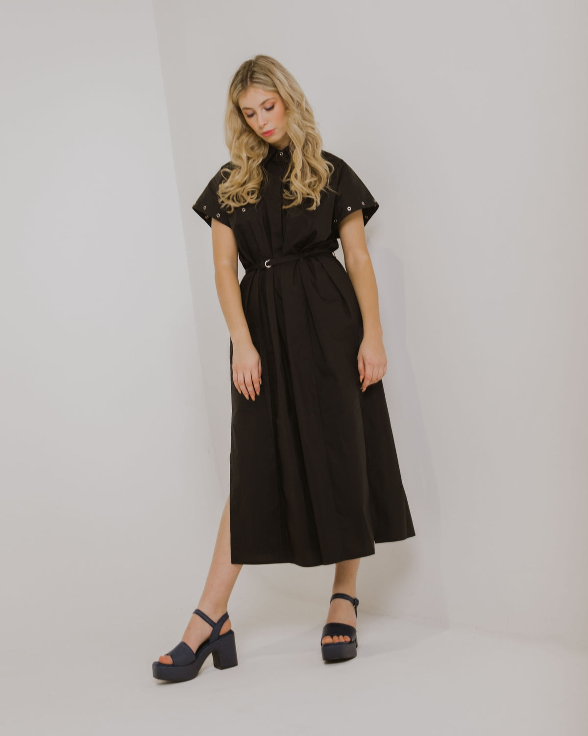 KENNEDY PLATFORM HEELS NAVY RAFFIA