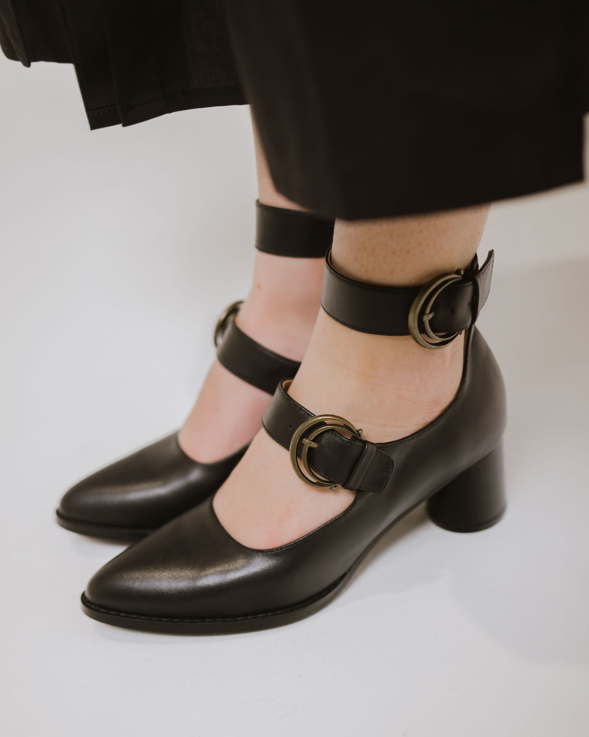 KHLOE HEELS BLACK LEATHER