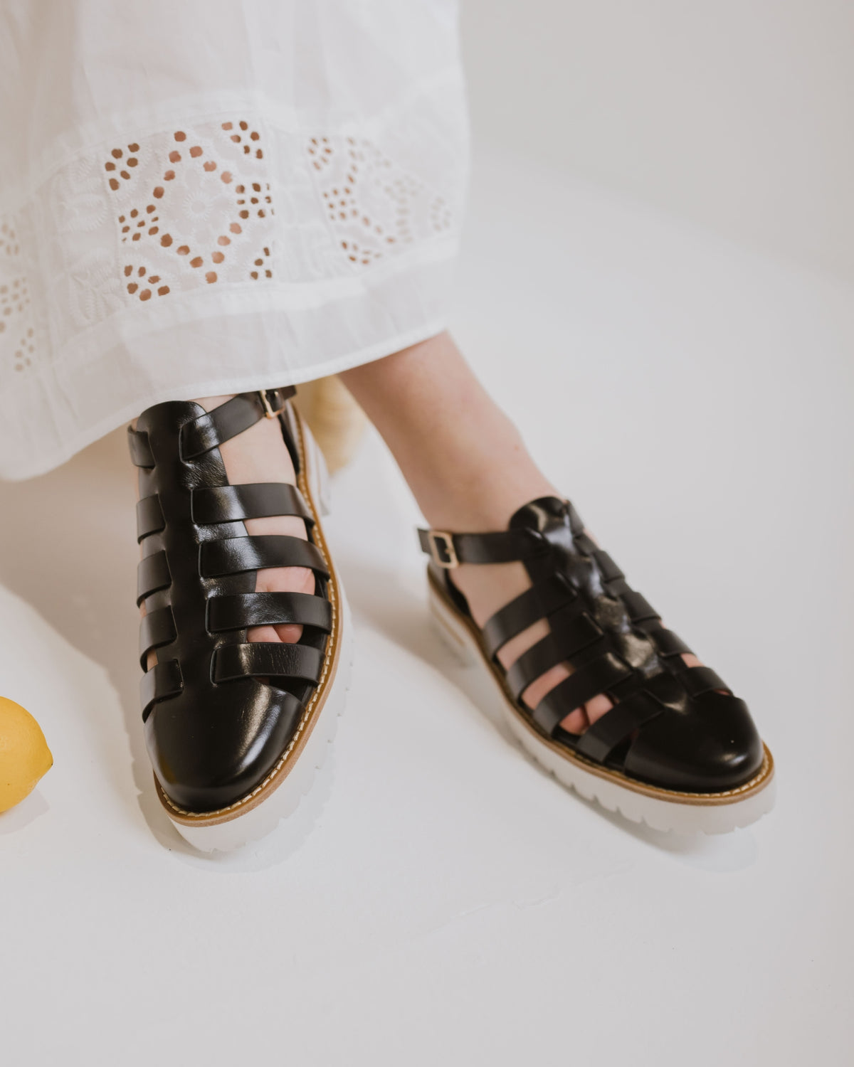 KIP SANDALS BLACK SHINE