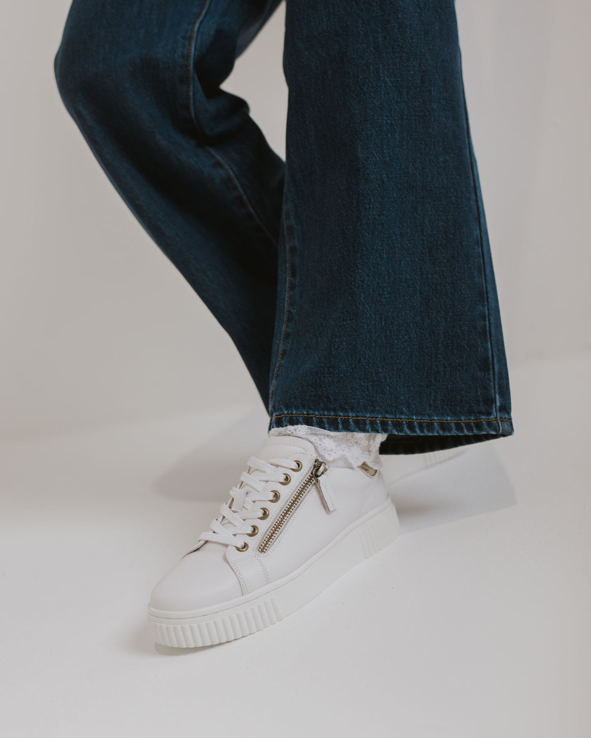 KONNIE SNEAKERS WHITE