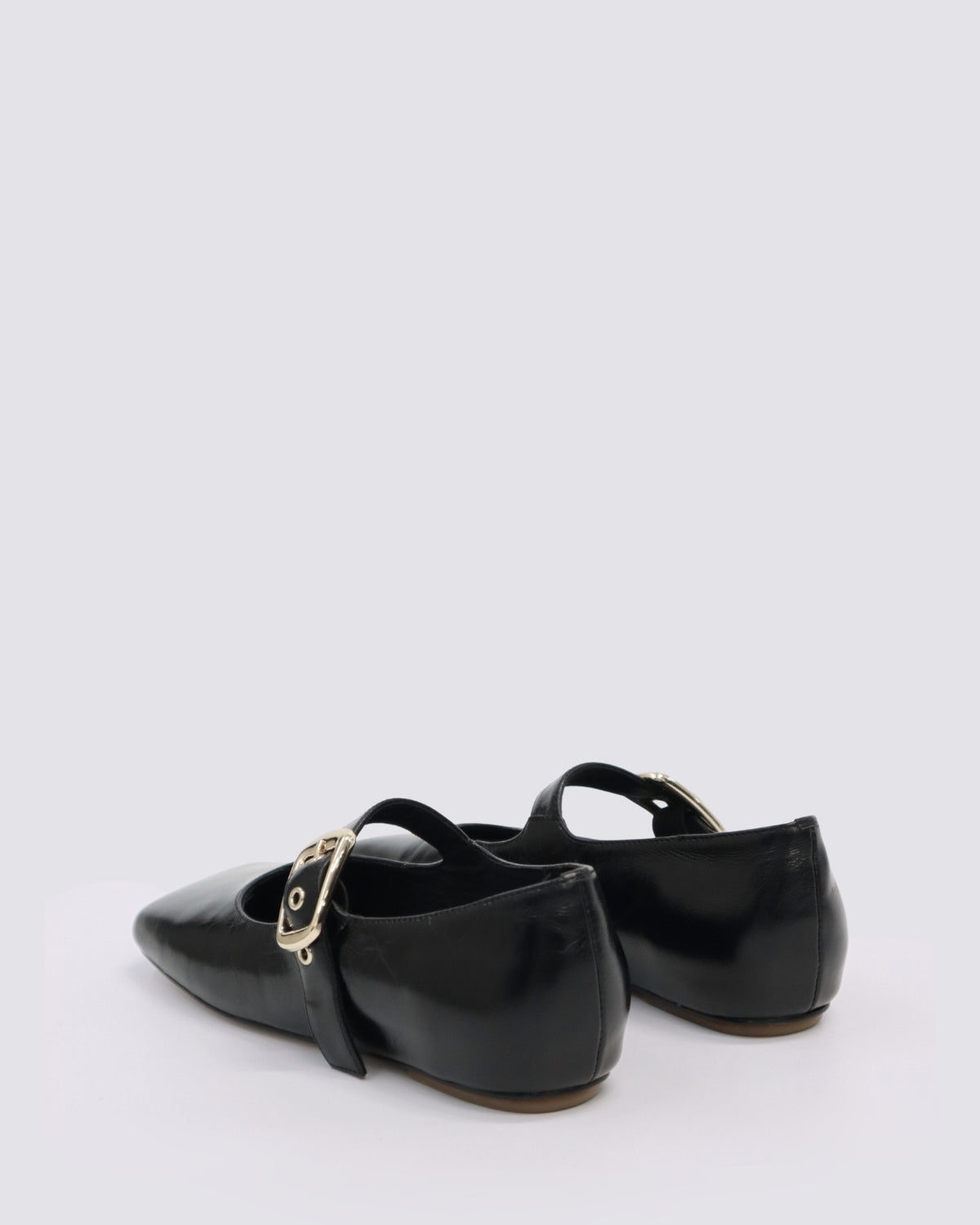 KONRAD FLATS BLACK
