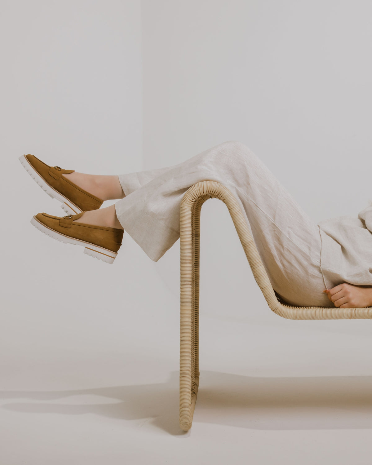 KRYSTAL LOAFERS TAN NUBUCK