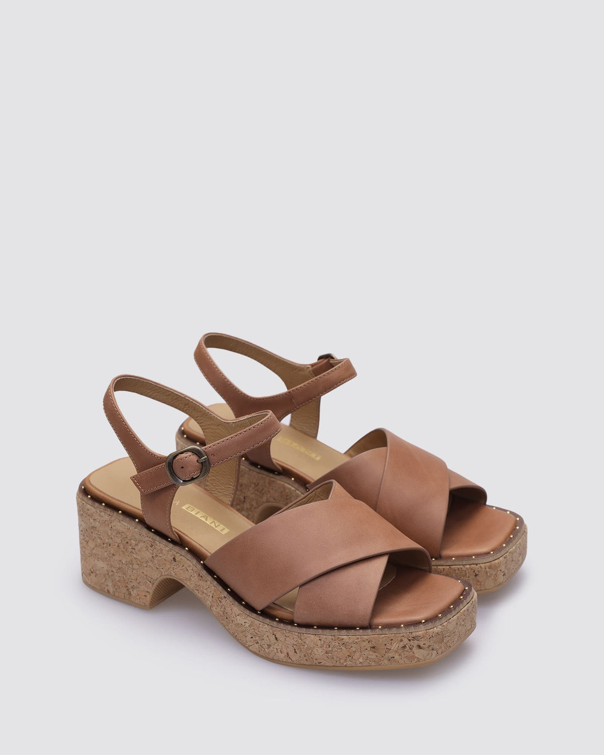 KWEEN HEELS TAN LEATHER