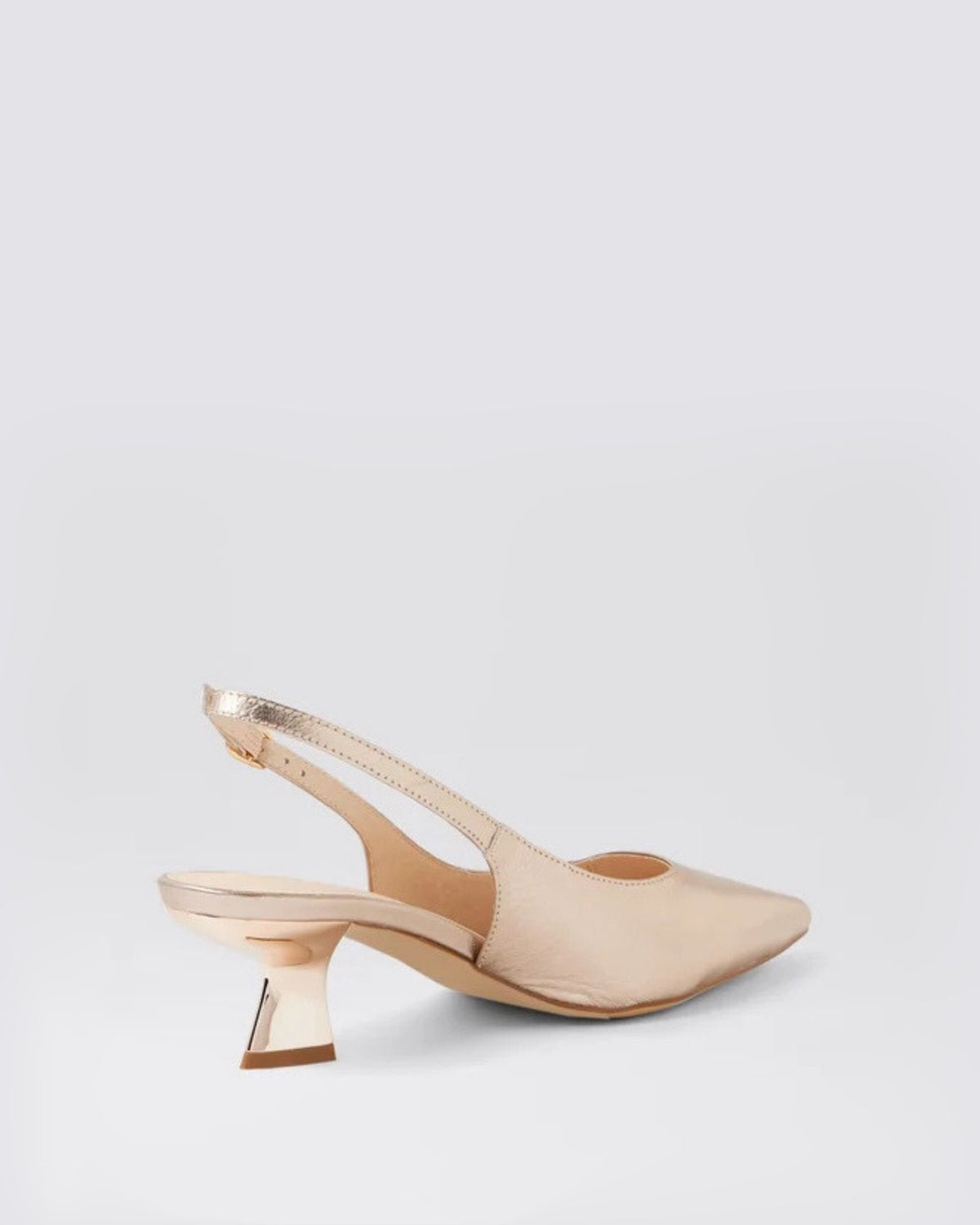 LINLY SLINGBACK HEELS PLATINO