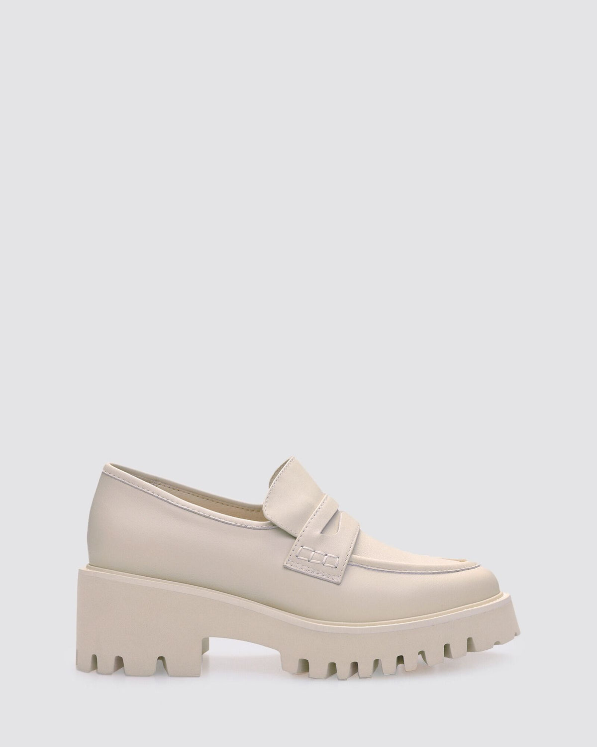 LOTTIE LOAFERS CREAM