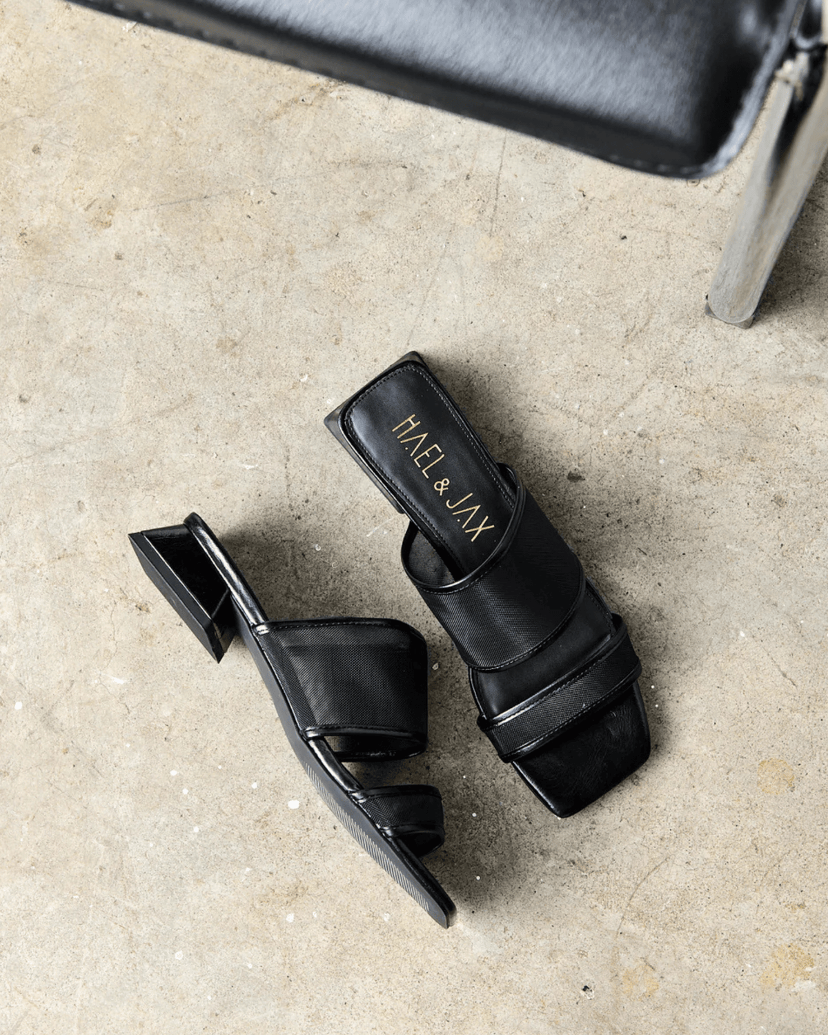 MAI TAI FLAT MULES BLACK LEATHER