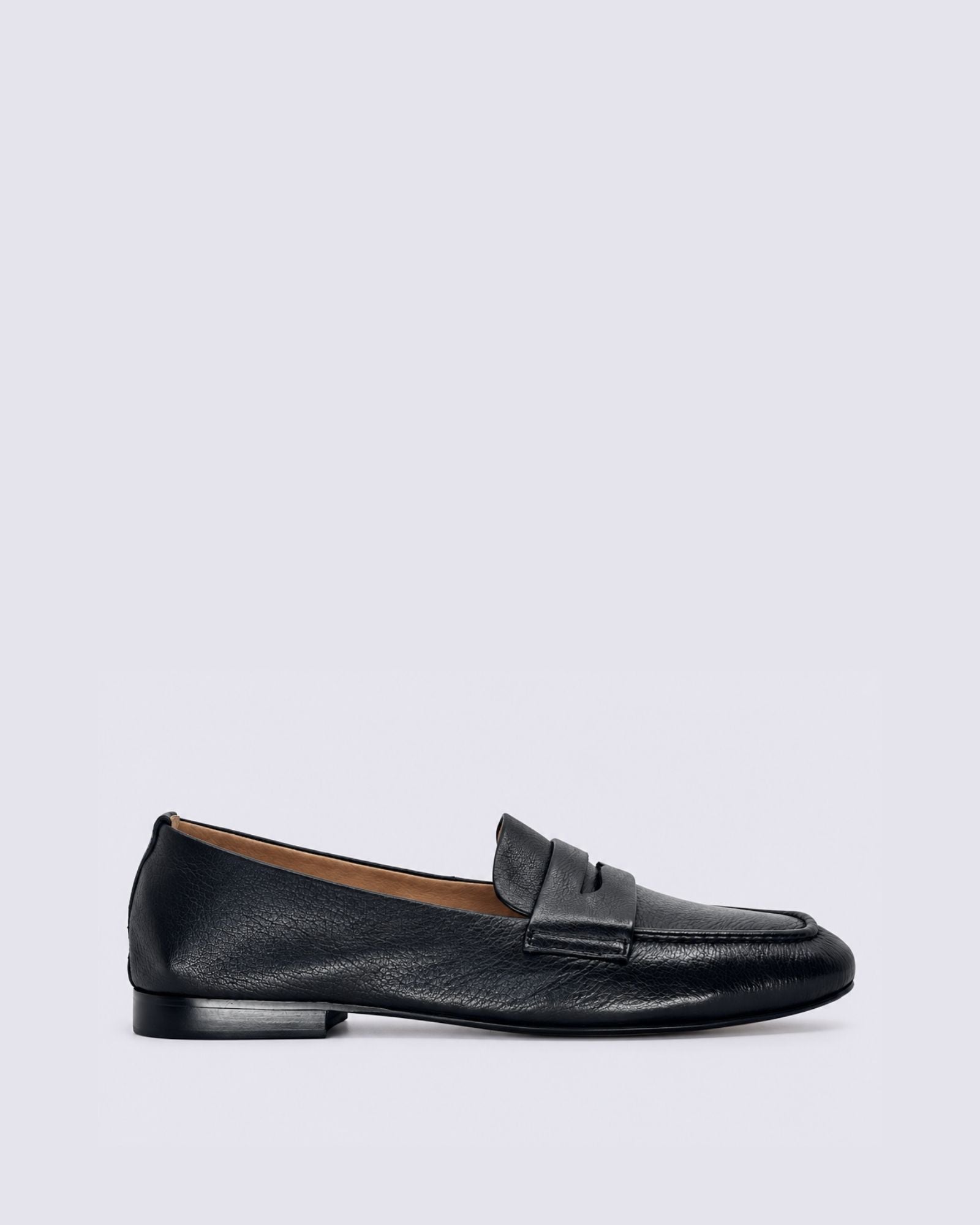 MECIAL LOAFERS BLACK