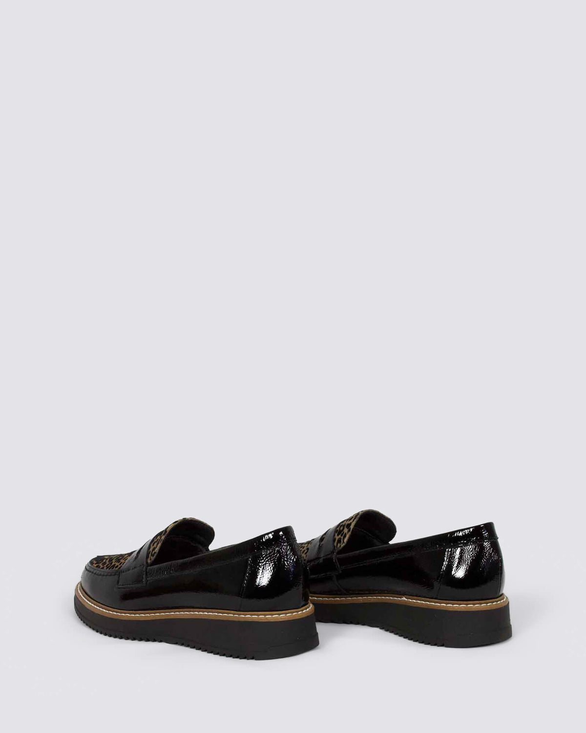 10762 LOAFERS BLACK