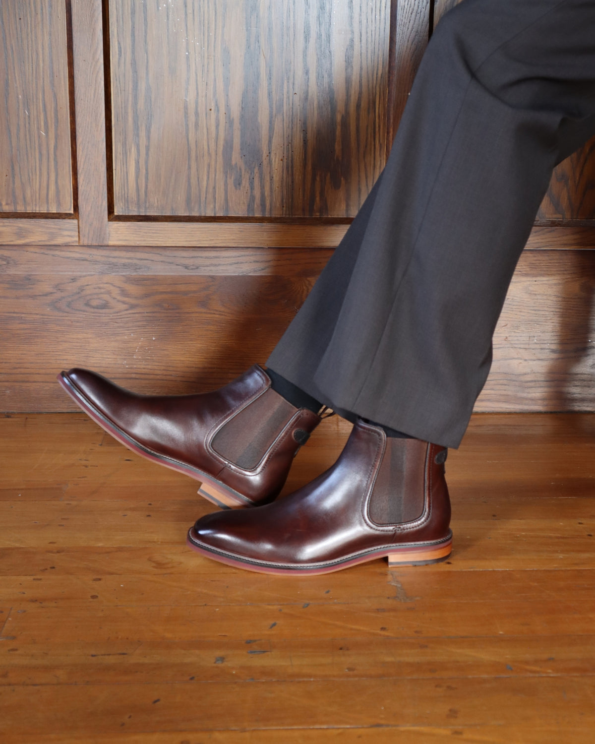 SCUTTLE CHELSEA BOOTS MOCHA LEATHER