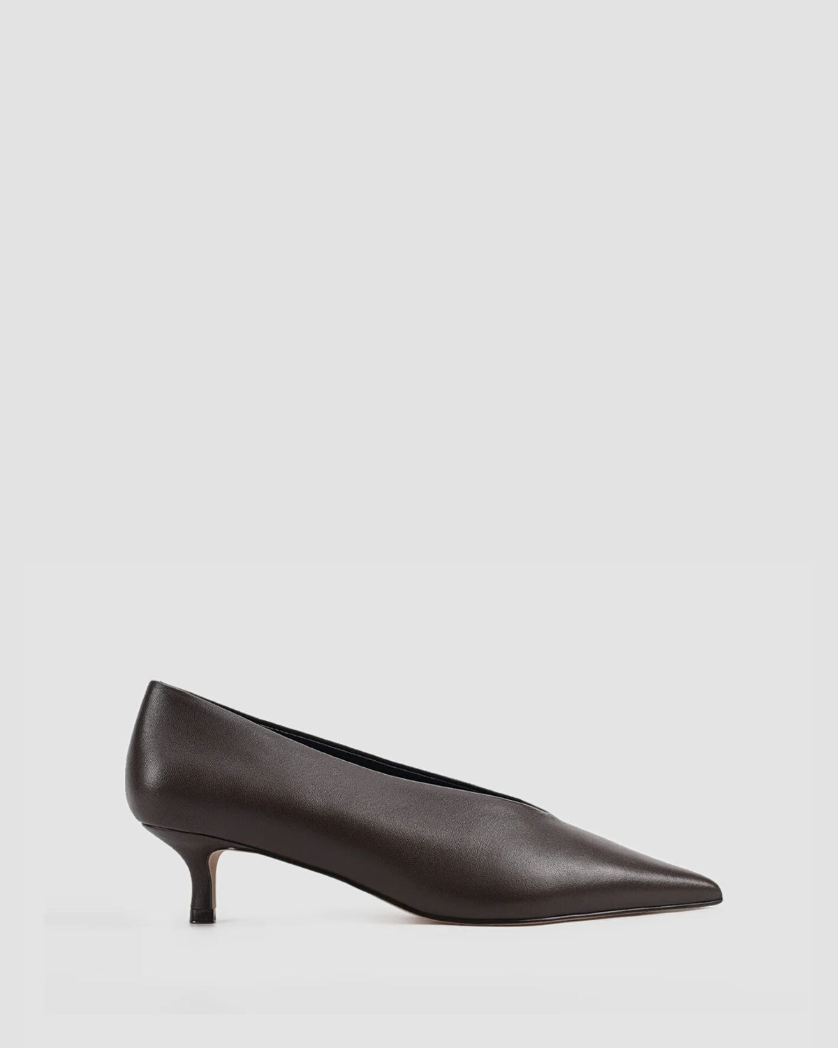 FLYNN POINT TOE PUMPS CHOCOLATE BROWN