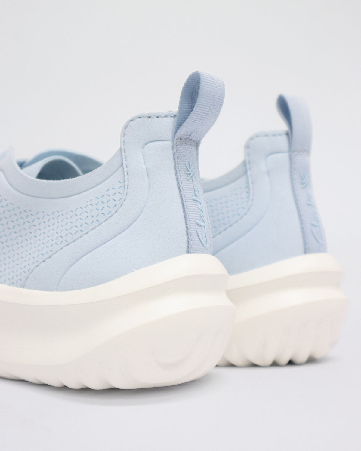 SOLEVANA RIA SNEAKERS LIGHT BLUE