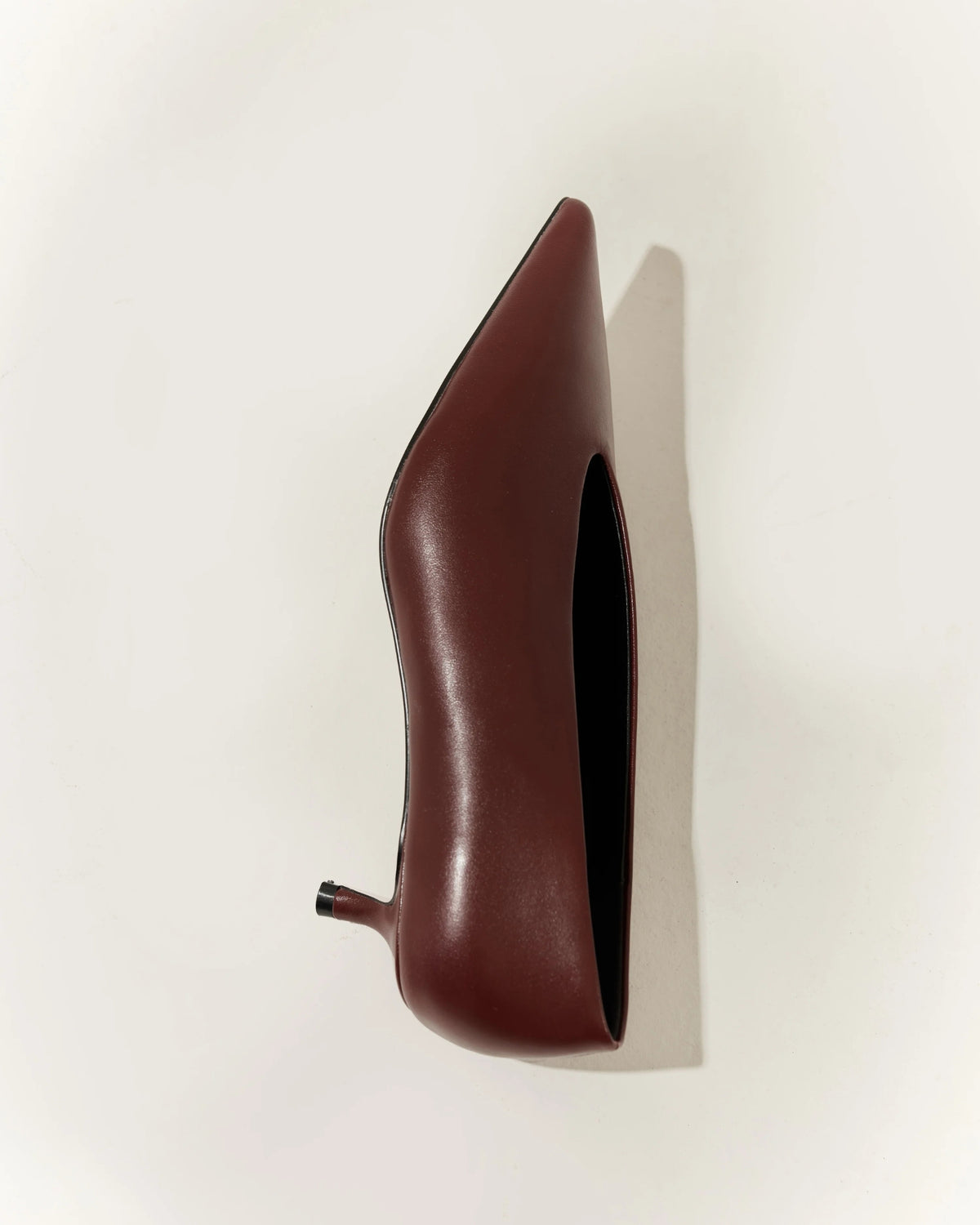 FLYNN POINT TOE PUMPS WINE