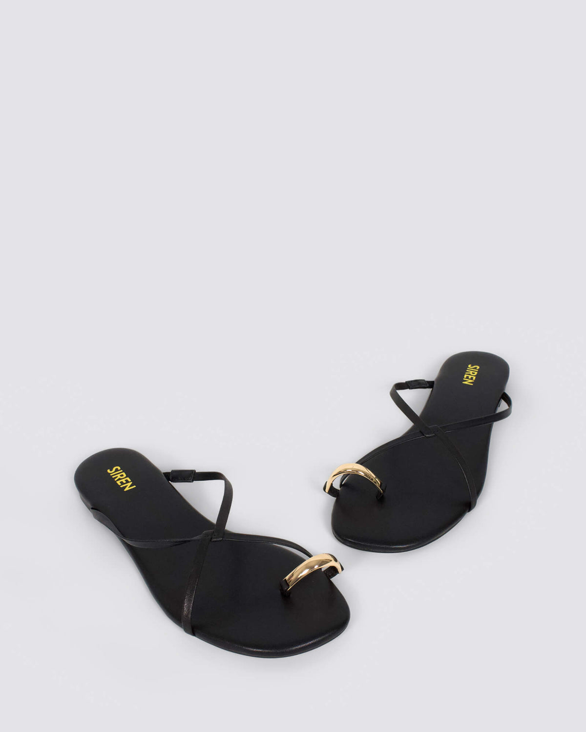MIKKI FLAT STRAPPY SANDALS BLACK