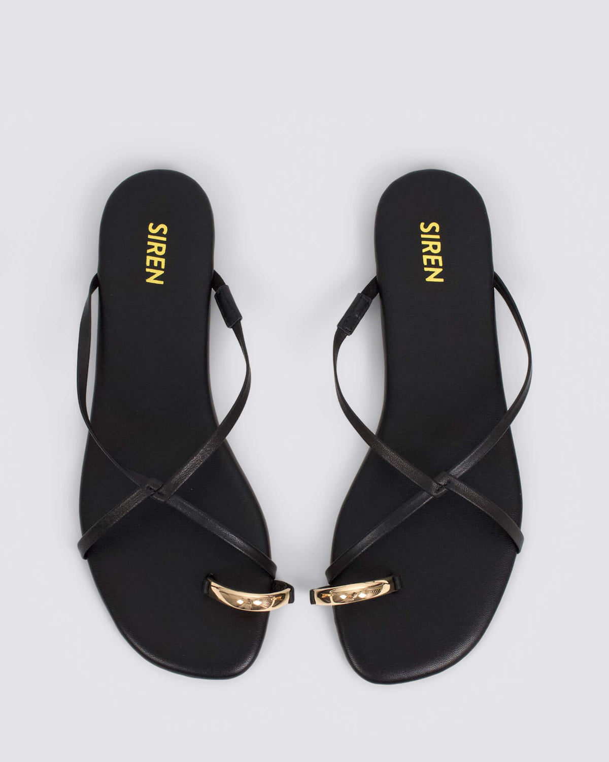 MIKKI FLAT STRAPPY SANDALS BLACK