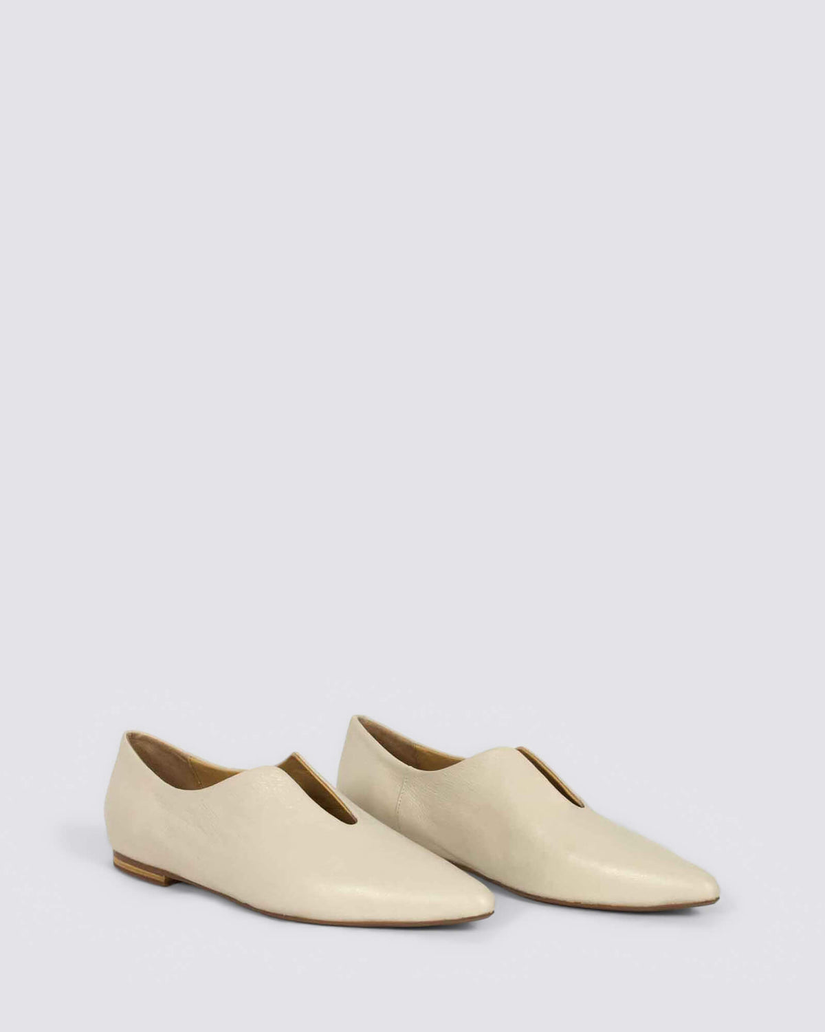 YORLI FLATS MILK LEATHER