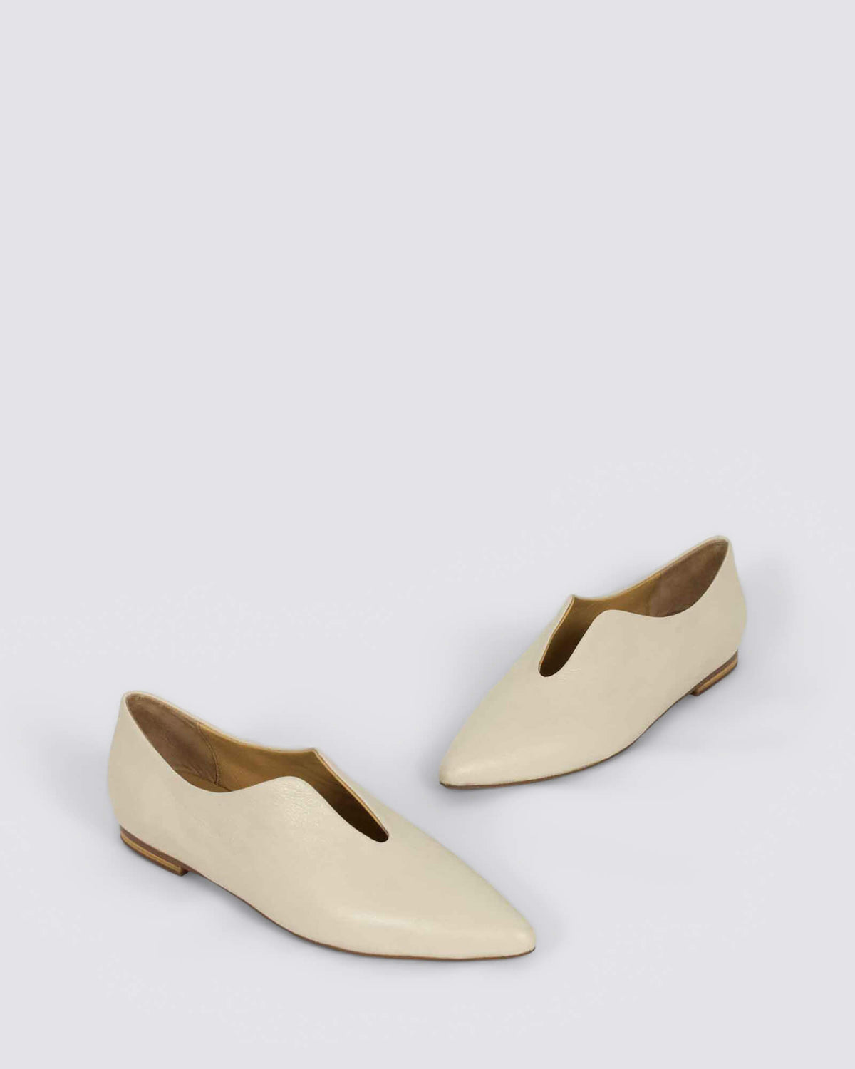 YORLI FLATS MILK LEATHER