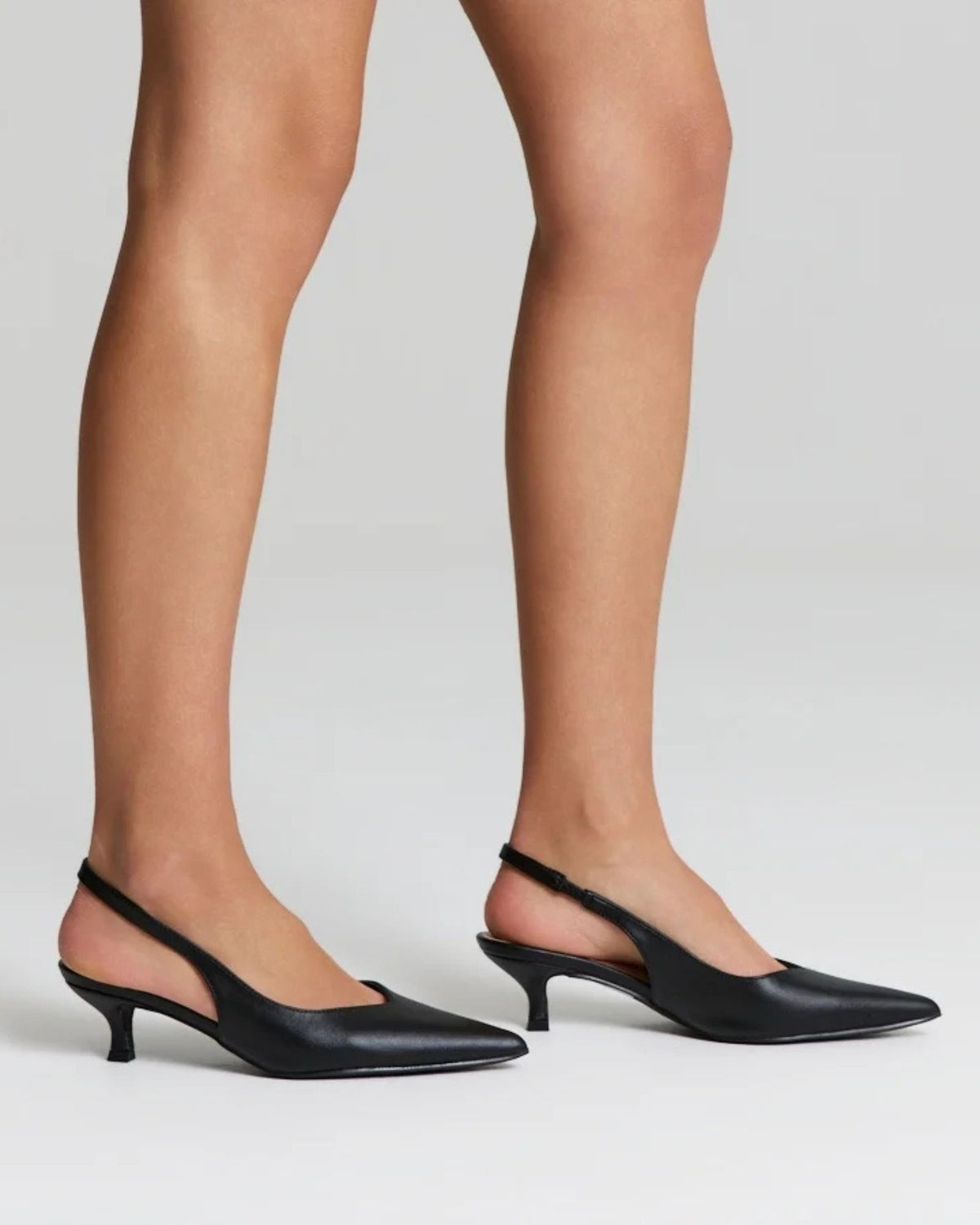 LUSH SLINGBACK KITTEN HEELS BLACK