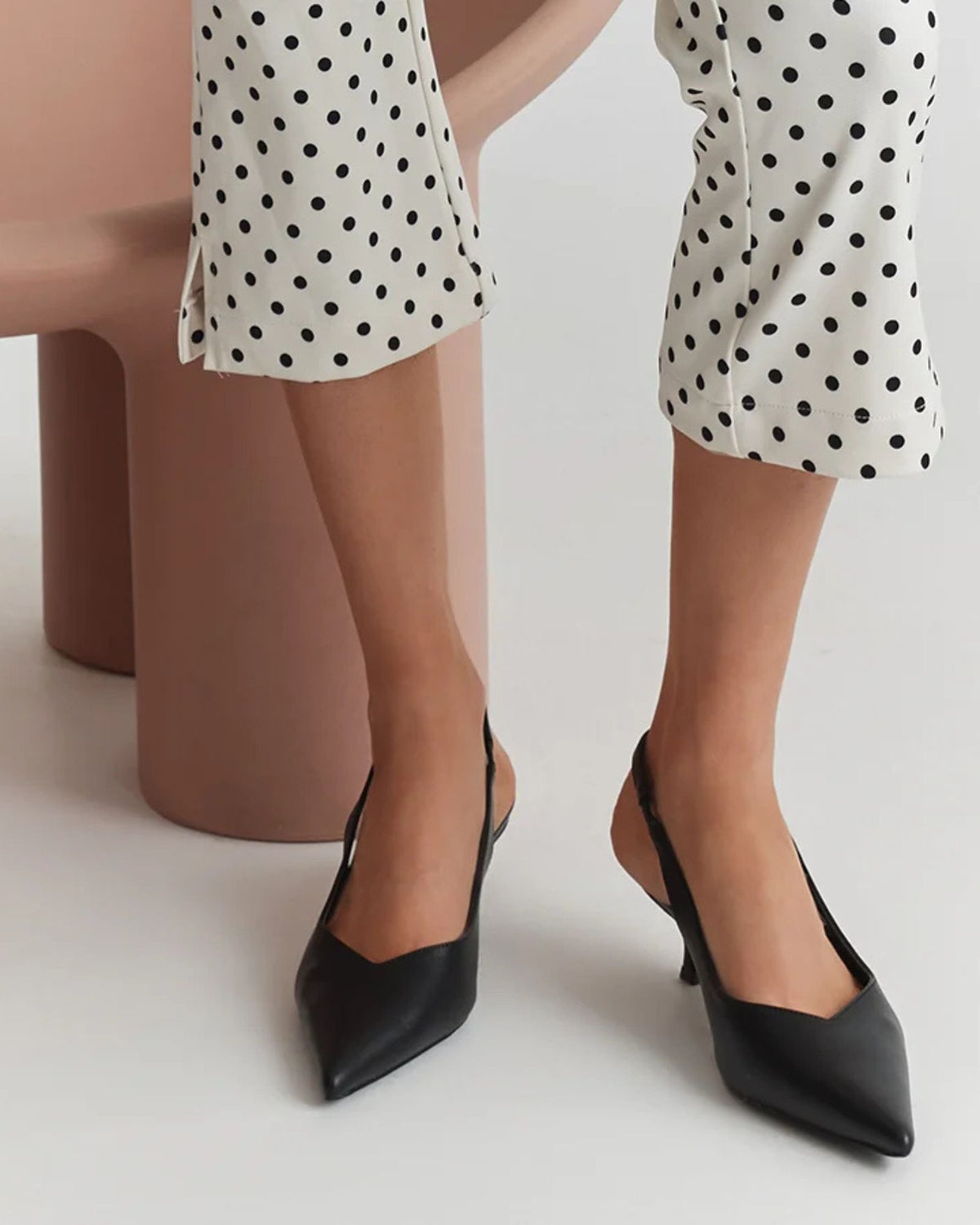 LUSH SLINGBACK KITTEN HEELS BLACK