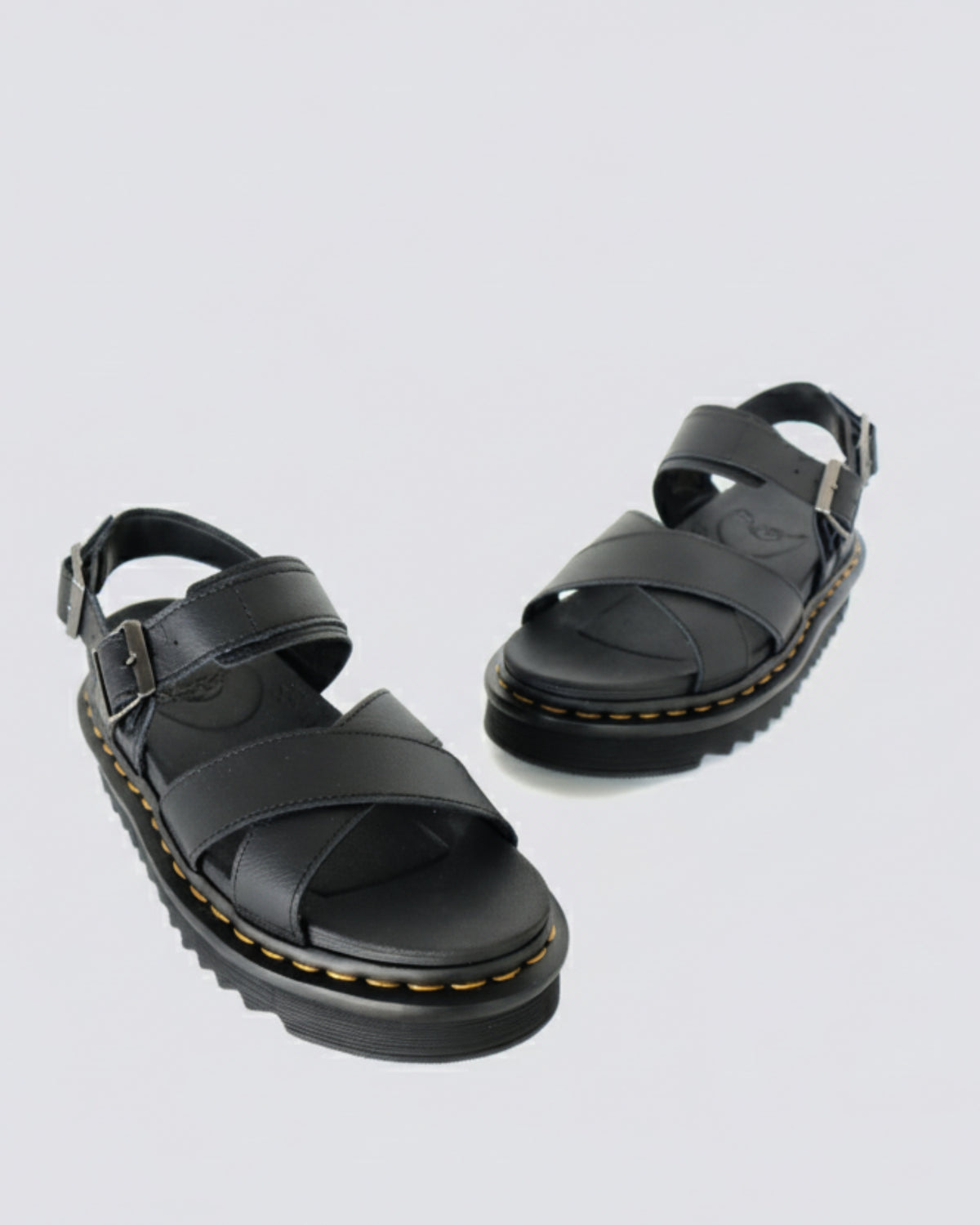 VOSS II CROSS STRAP SANDAL BLACK