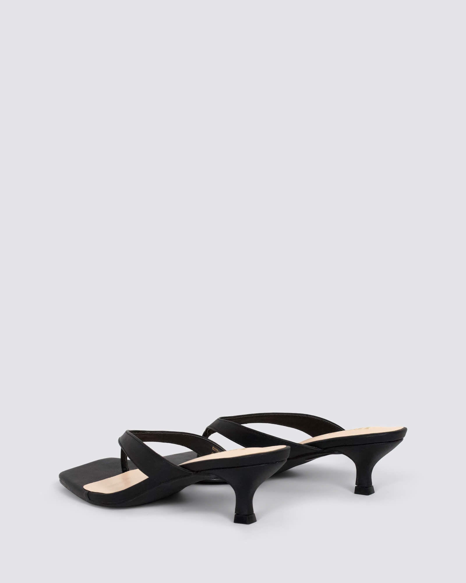 MARTHA KITTEN HEEL THONGS BLACK