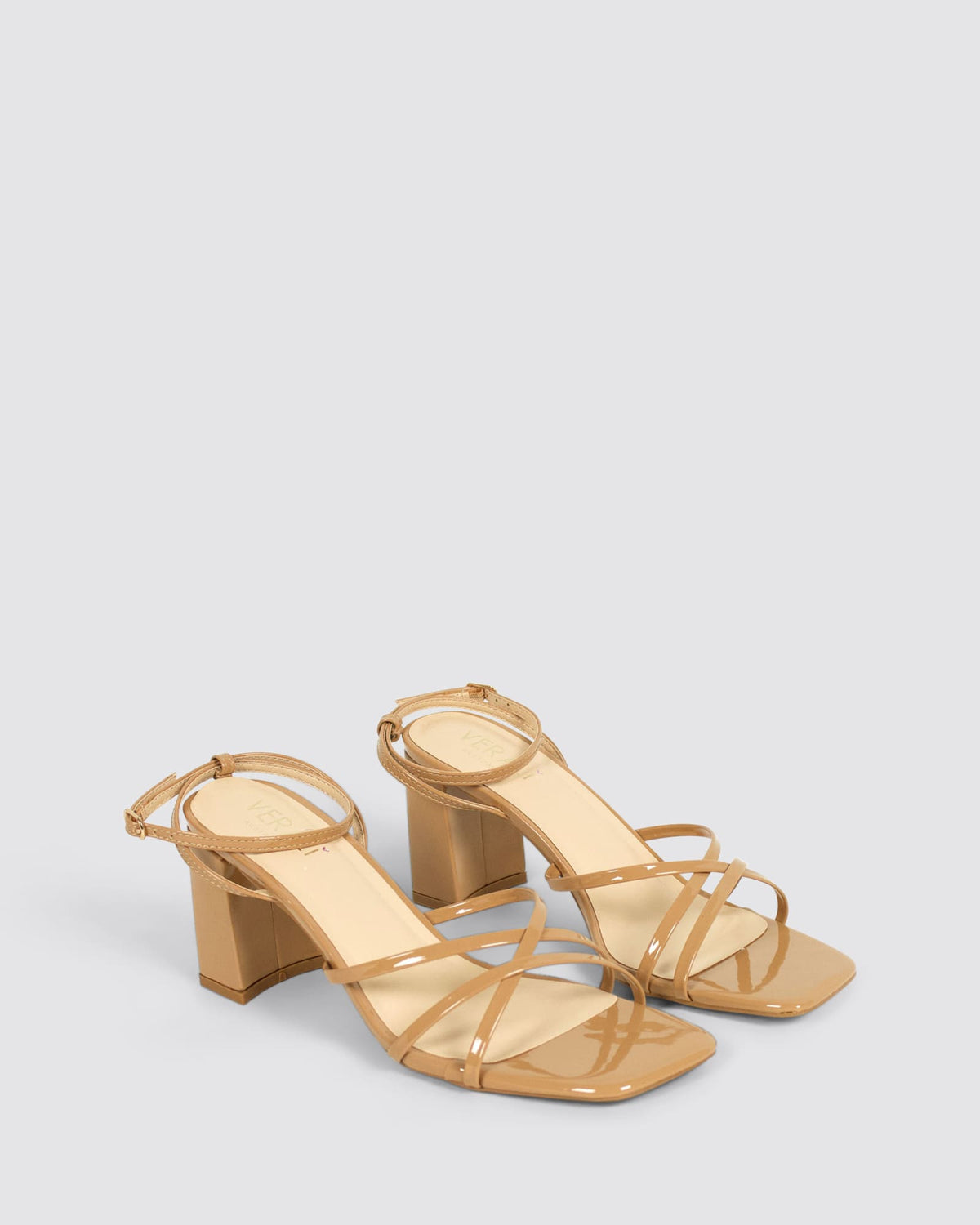 NAKITA BLOCK HEEL SANDALS DARK CAMEL PATENT