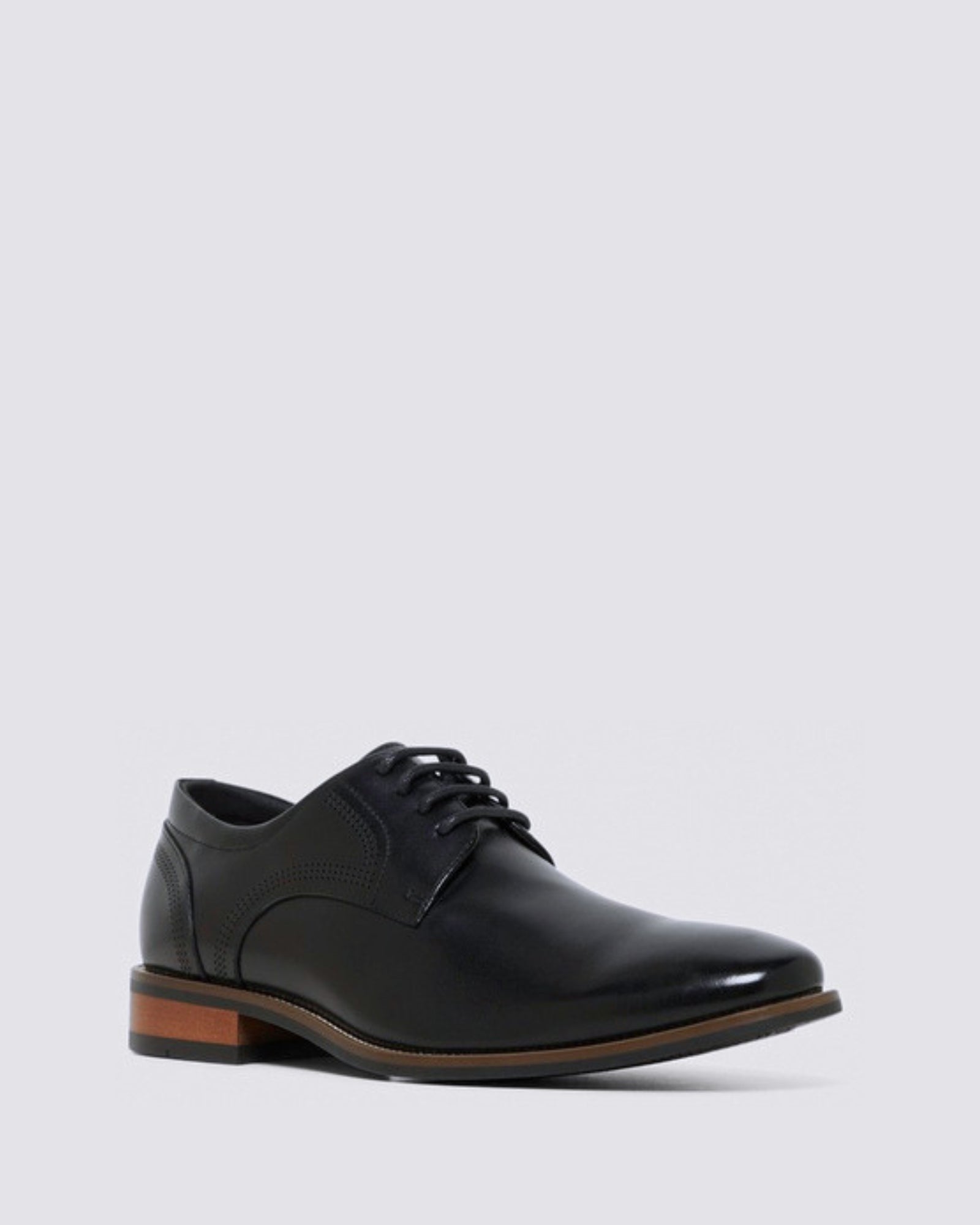 WHALE II MENS DRESS SHOES BLACK
