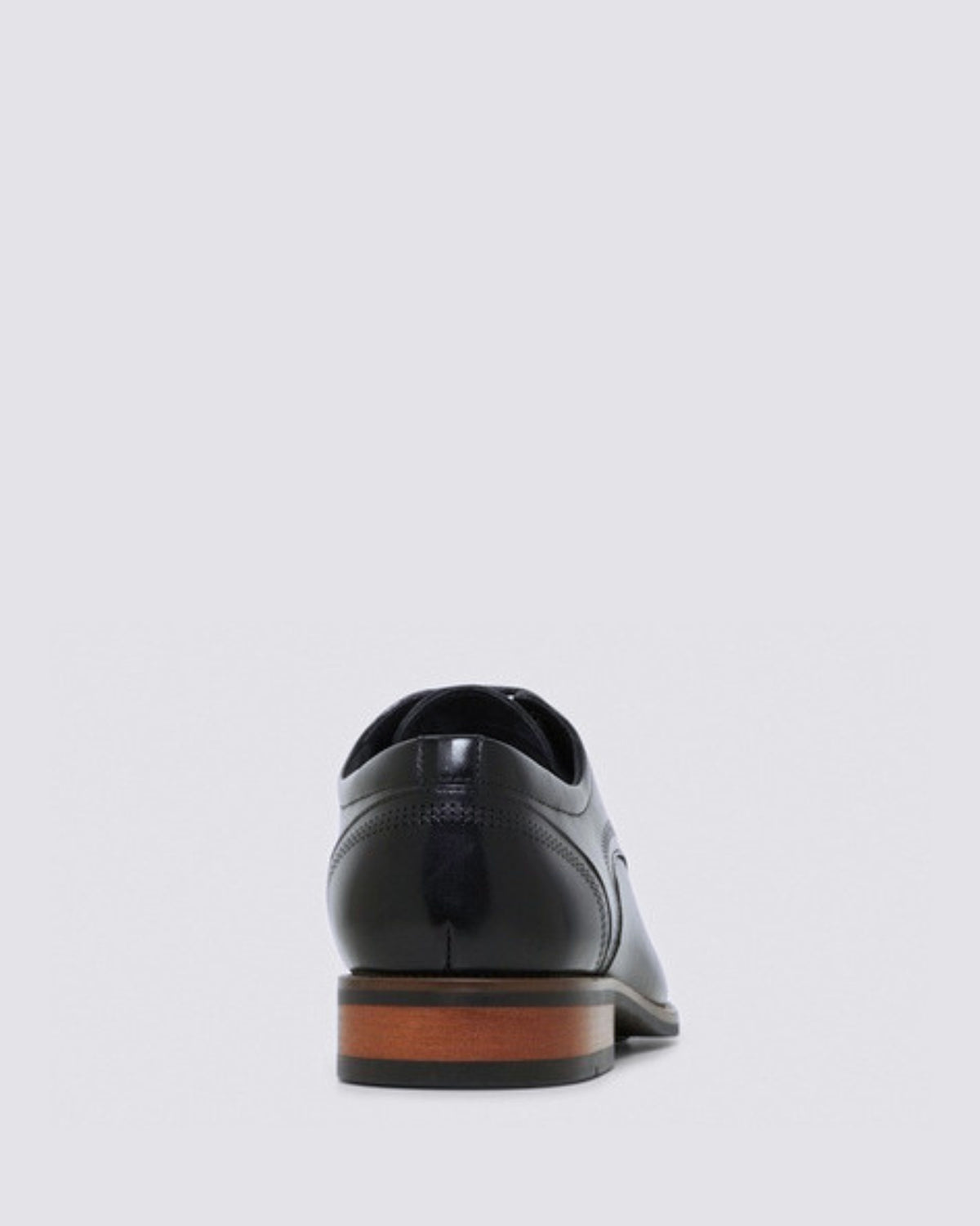 WHALE II MENS DRESS SHOES BLACK