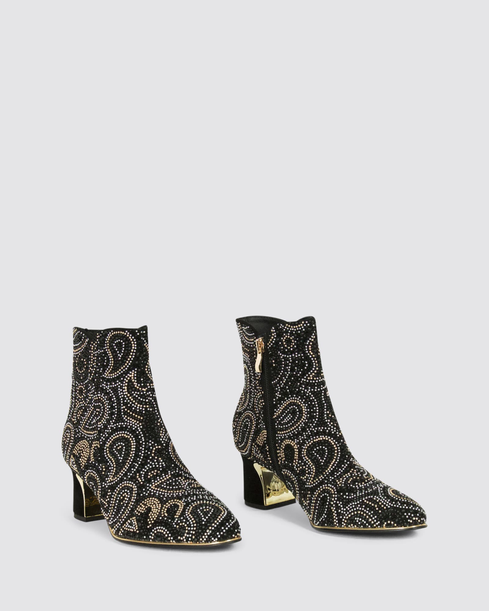 JAKARTA BLACK PAISLEY